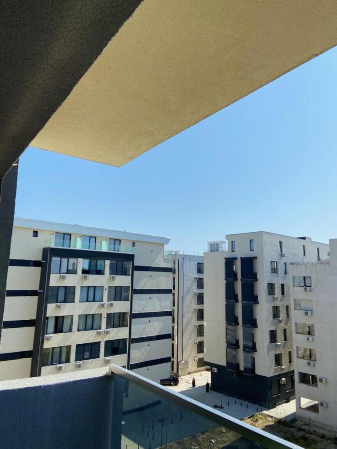 Peacock Apartament- Stefan Building Appartamento Năvodari Esterno foto