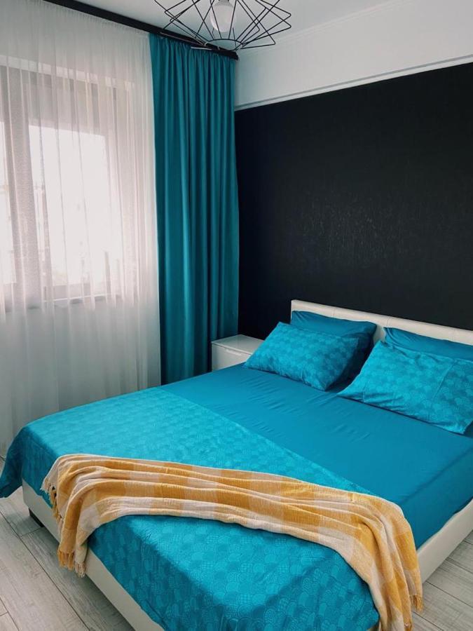 Peacock Apartament- Stefan Building Appartamento Năvodari Esterno foto